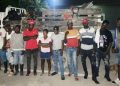 Migracion Detiene Camion con 11 Indocumentados en Duverge Prov. Independencia